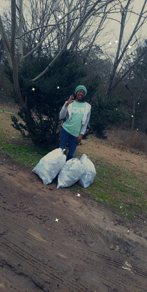 Sigma Chi Psi Good Deeds with Matiesa