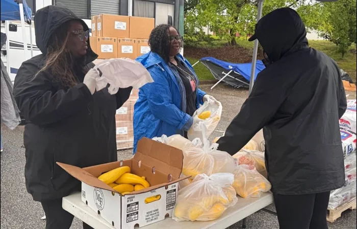 Good Deeds photo submitted by Antioneik Holmes · Beta Xi